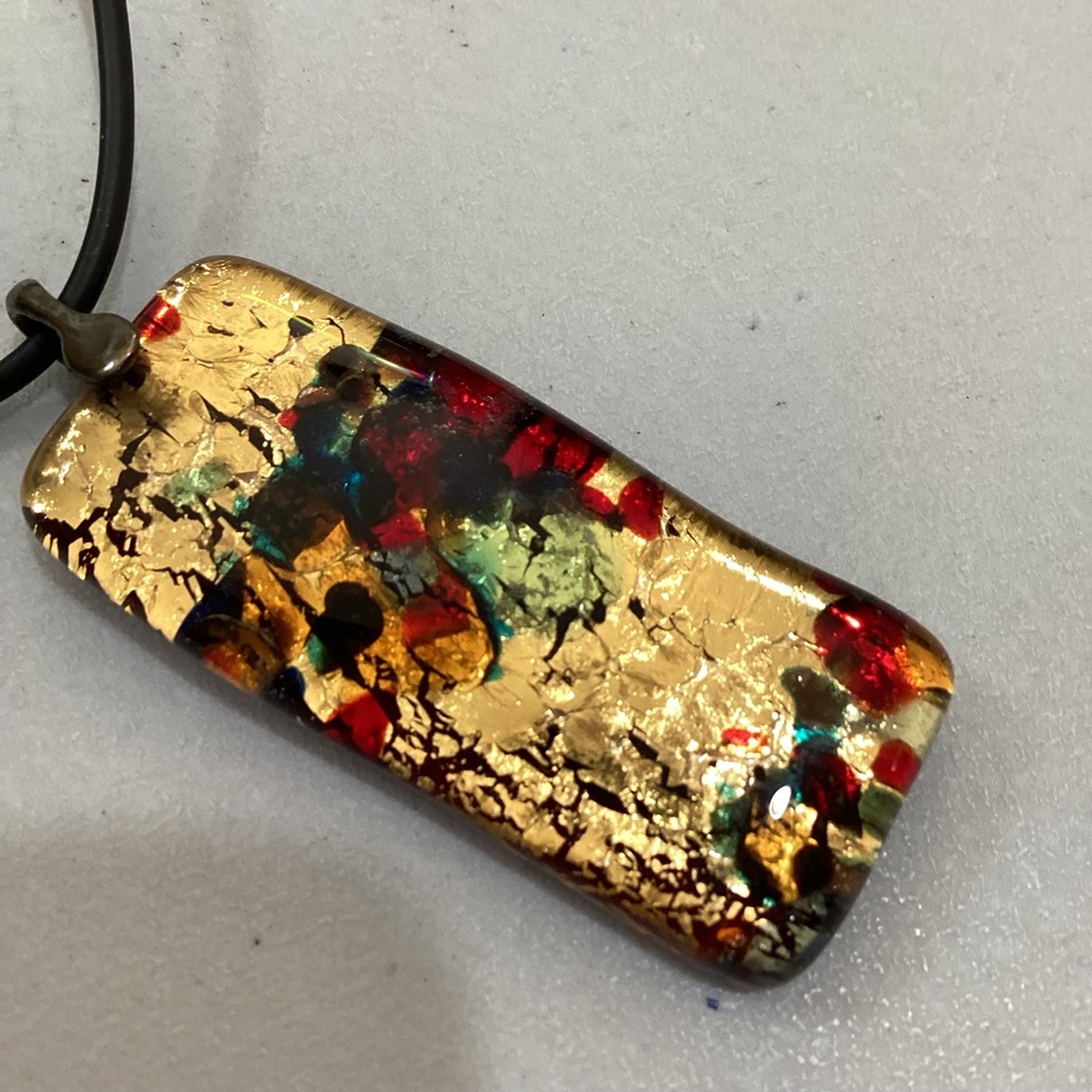 Abstract Modern Necklace - Picture 2 of 8